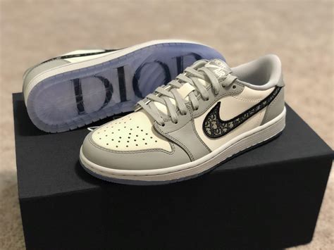 precio de los jordan 1 dior|jordan 1 Dior low price.